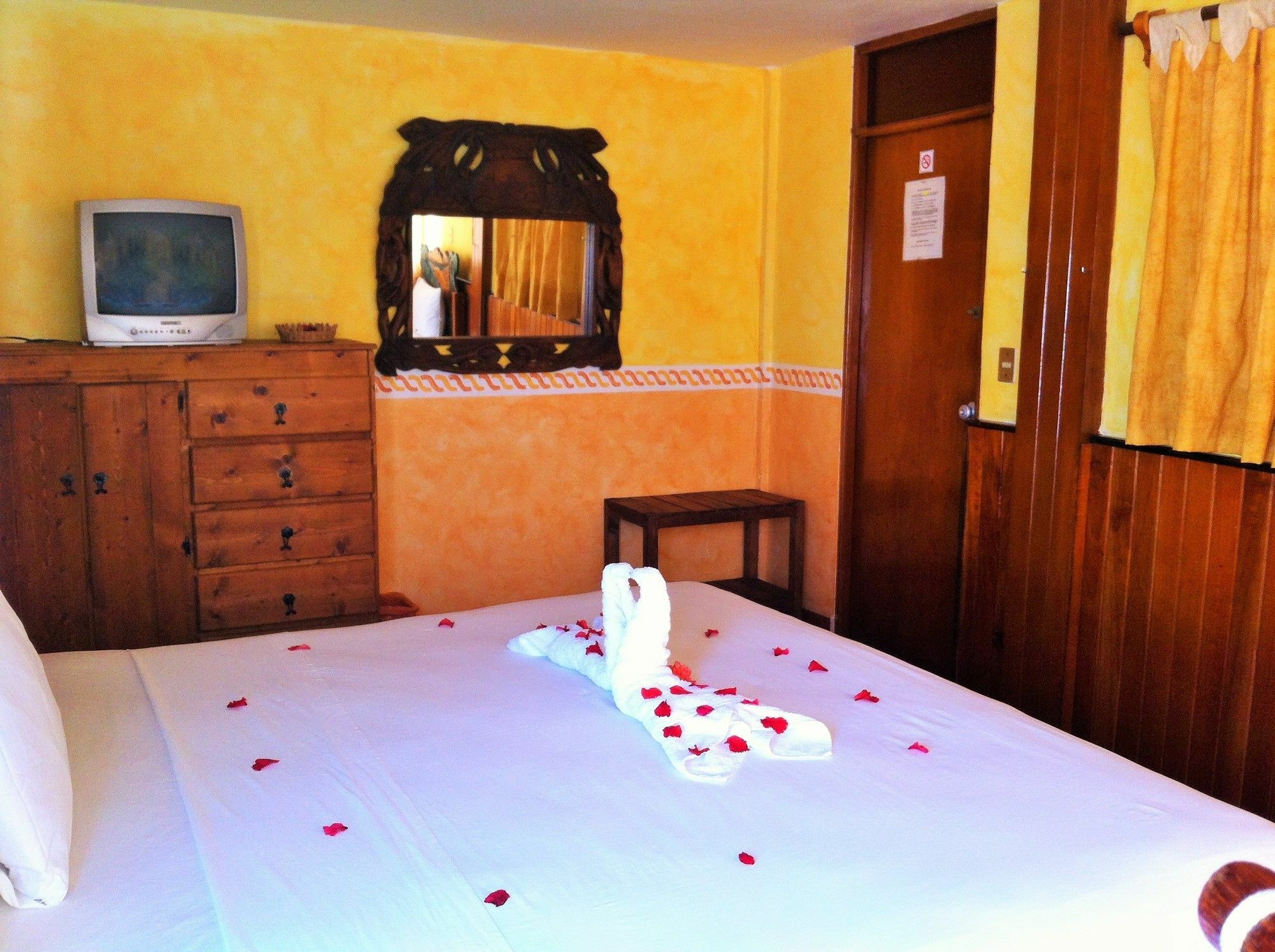 Hotel Casa De La Palma Bed & Breakfast Zihuatanejo Exteriör bild